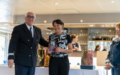 My’Pi magicienne à Caen – Croisière magique sur le Rhône et prix d’honneur 2025